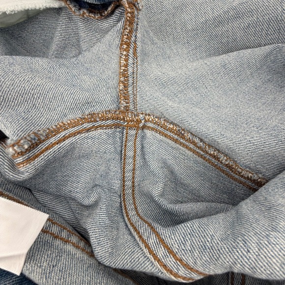 Madewell Curvy Perfect Vintage Distressed Jeans Raw Hem Light Wash Size 32 - Picture 11 of 11